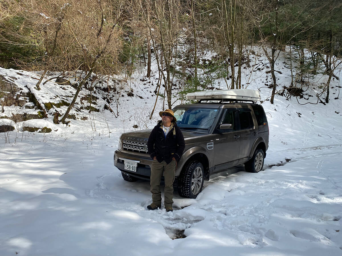 owner and owner's Land Rover